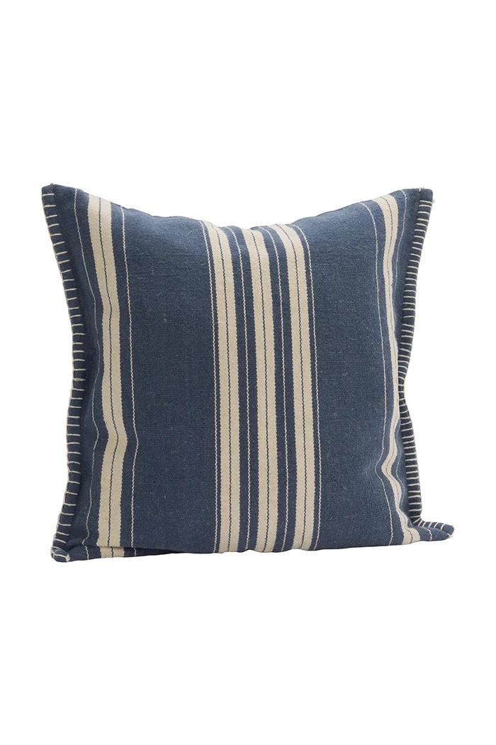 Madam Stoltz față de pernă decorativă cu bumbac 50 x 50 cm albastru JOCU2853