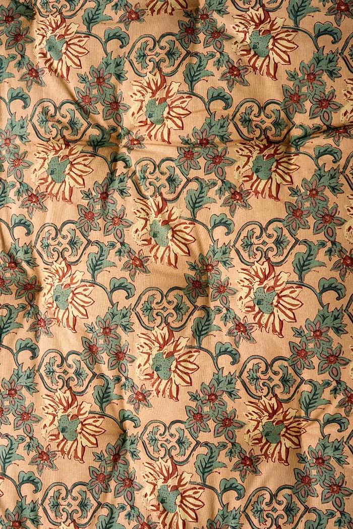 Salon i sypialnia Madam Stoltz poduszka dekoracyjna bawełniana 70 x 180 cm MP.70180.325 multicolor