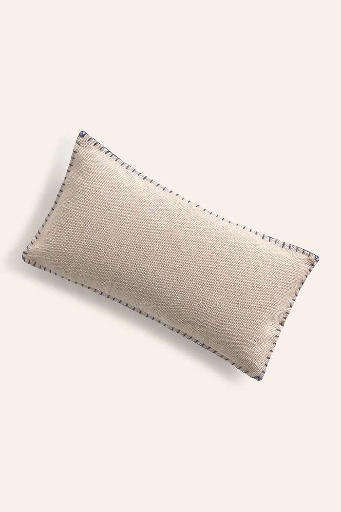 Calma House poszewka na poduszkę dekoracyjna bawełniana 30 x 60 cm beżowy ASANA30BEI