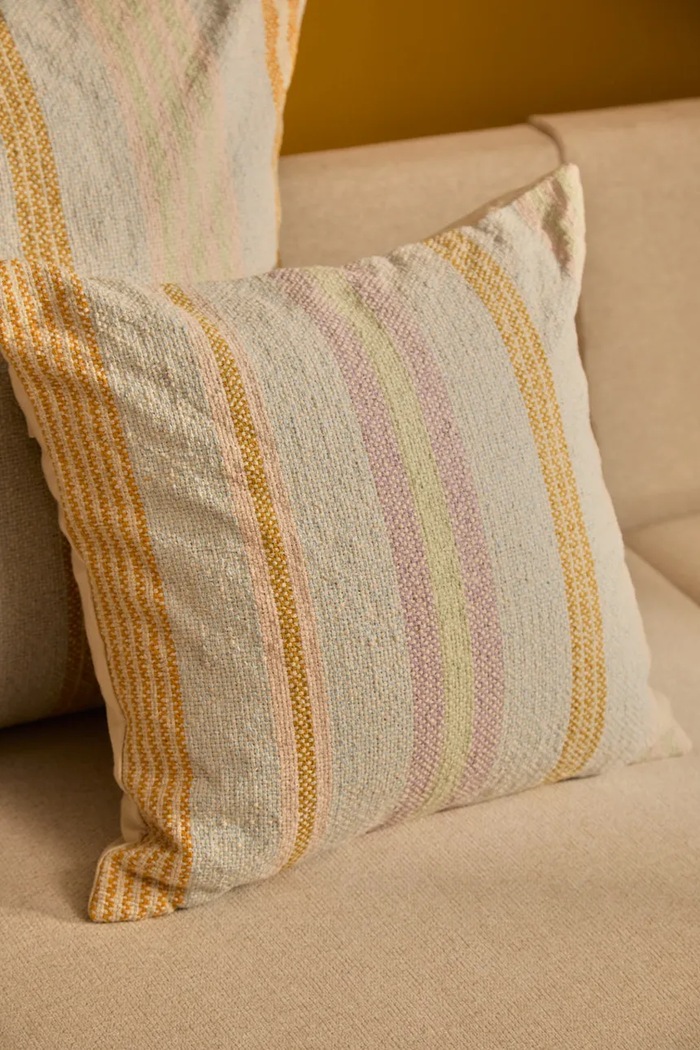 Calma House poszewka na poduszkę dekoracyjna bawełniana 45 x 45 cm multicolor AMANDA45MUL