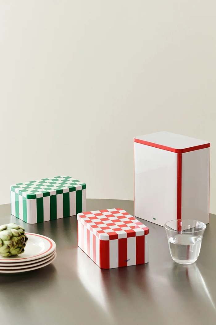 Kuhinja in bar Posoda s pokrovom HAY Tin Container L/17 x 11,1 x 20 cm AE360.A603.AN87 bela