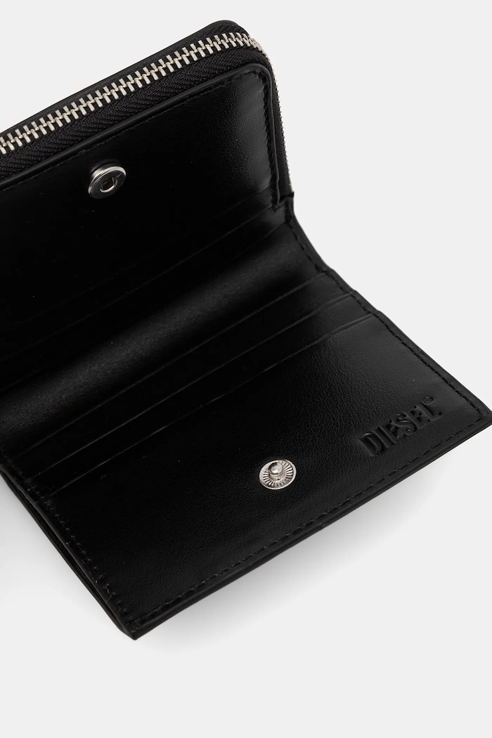 Peňaženka Diesel PLAY PLAY BI FOLD ZIP L čierna X10433.P6255