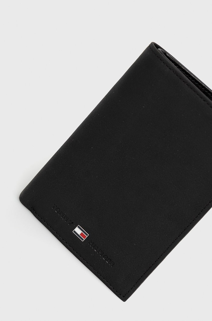 Kožená peňaženka Tommy Hilfiger AM0AM00664 čierna AA00