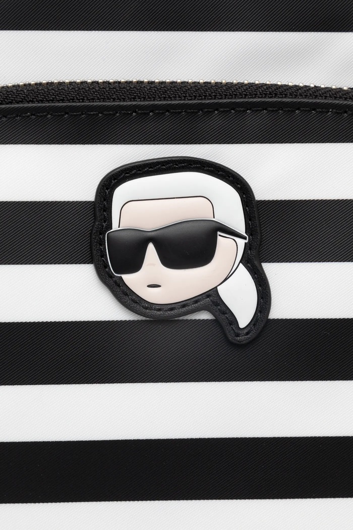 Ruksak Karl Lagerfeld IKON čierna A1W30132