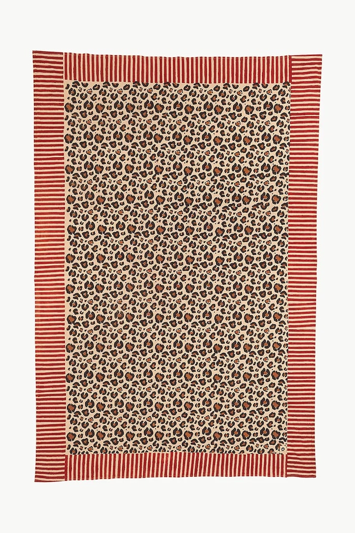 Bombažno posteljno pregrinjalo Doing Goods Leopard Single 220 x 140 cm pisana 1.40.30.085.070.4