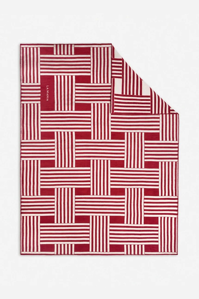 La Mania koc z bawełną 200 x 150 cm 5905549435847 czerwony AA00