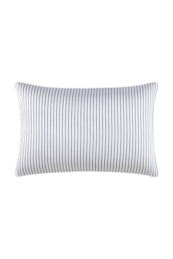 Lacoste Față de pernă din bumbac LSHADOW 50 x 75 cm 1047886 multicolor AA00
