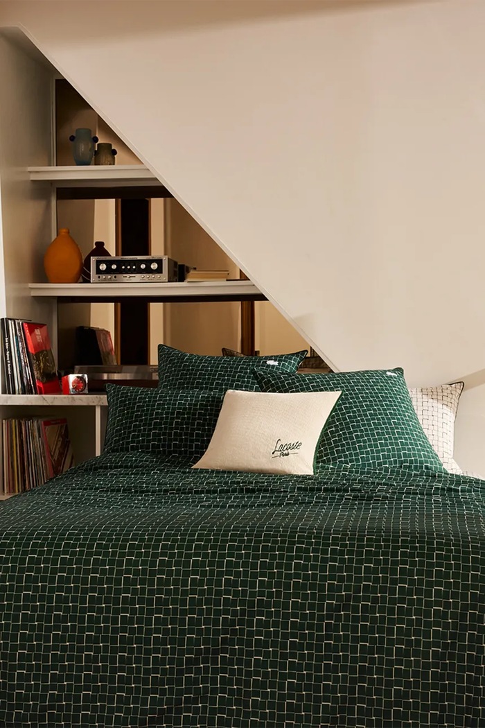 Living și dormitor Lacoste față de pernă din bumbac L BLOCK Vert 50 x 75 cm 1056901 verde
