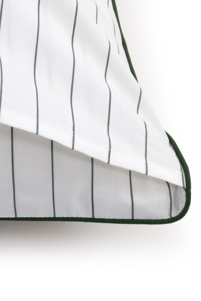 Poszewka na poduszkę bawełniana LTENNISN Vert 65 x 65 cm Lacoste 1074660 biały