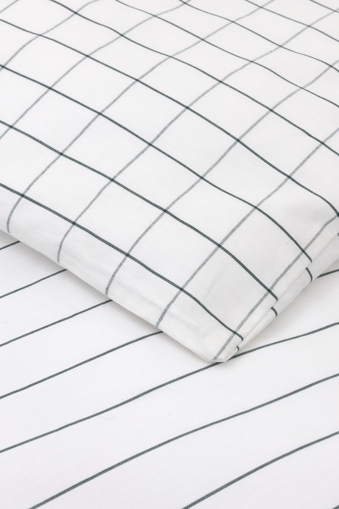 Lacoste Poszwa na kołdrę bawełniana LTENNISN Vert 140 x 200 cm 1074628 biały AA00
