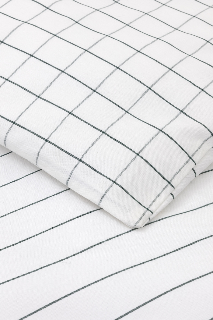 Lacoste Poszwa na kołdrę bawełniana LTENNISN Vert 140 x 200 cm 1074628 biały AA00