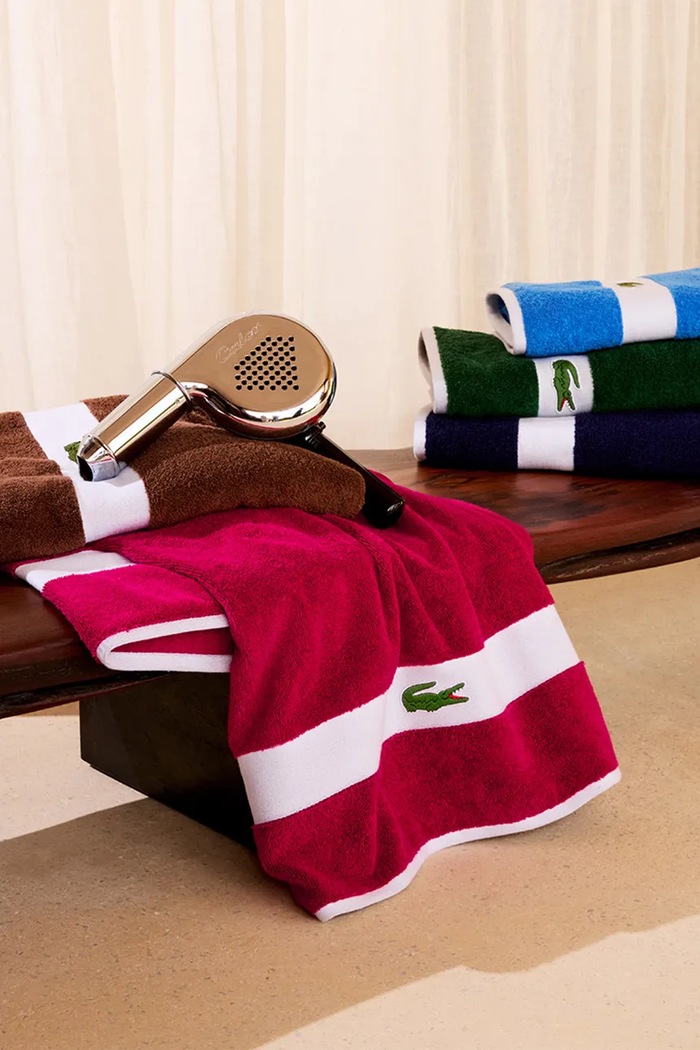 Средна памучна кърпа Lacoste LCASUAL Bigarreau 70 x 140 cm 1063378 виолетов