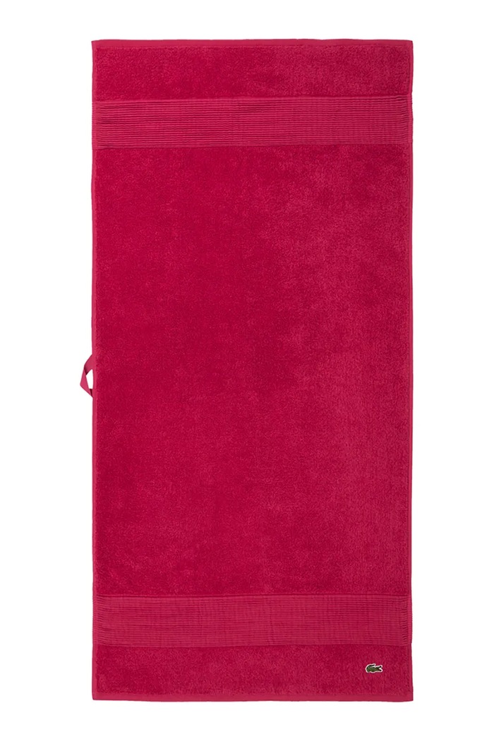 Lacoste mały ręcznik bawełniany LLECROCO Bigarreau 50 x 100 cm fioletowy 1062365