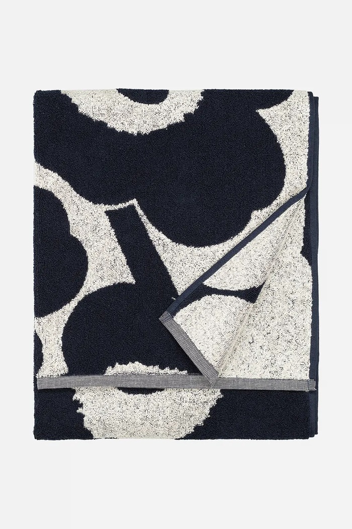 Marimekko stredne veľký uterák z bavlny 70 x 150 cm 074029.851 modrá AA00
