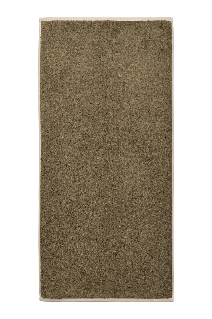 Ferm Living stredne veľký bavlnený uterák 70 x 140 cm 1104272801 zelená AA00
