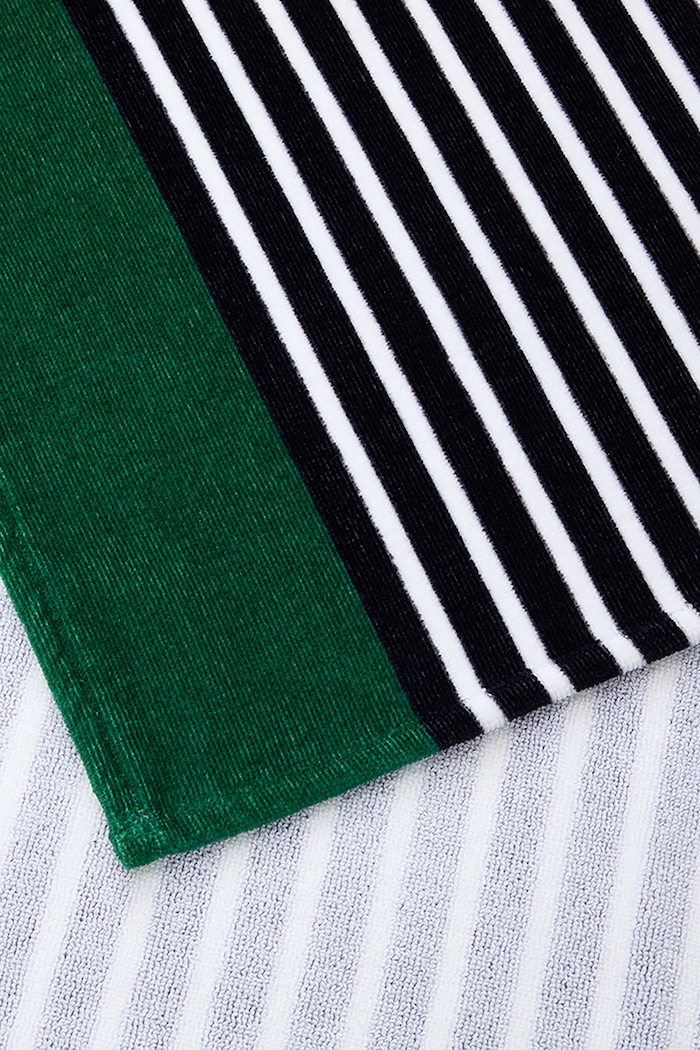 Голяма кърпа памучна LACE Vert 100 x 170 cm Lacoste 1074747 зелен