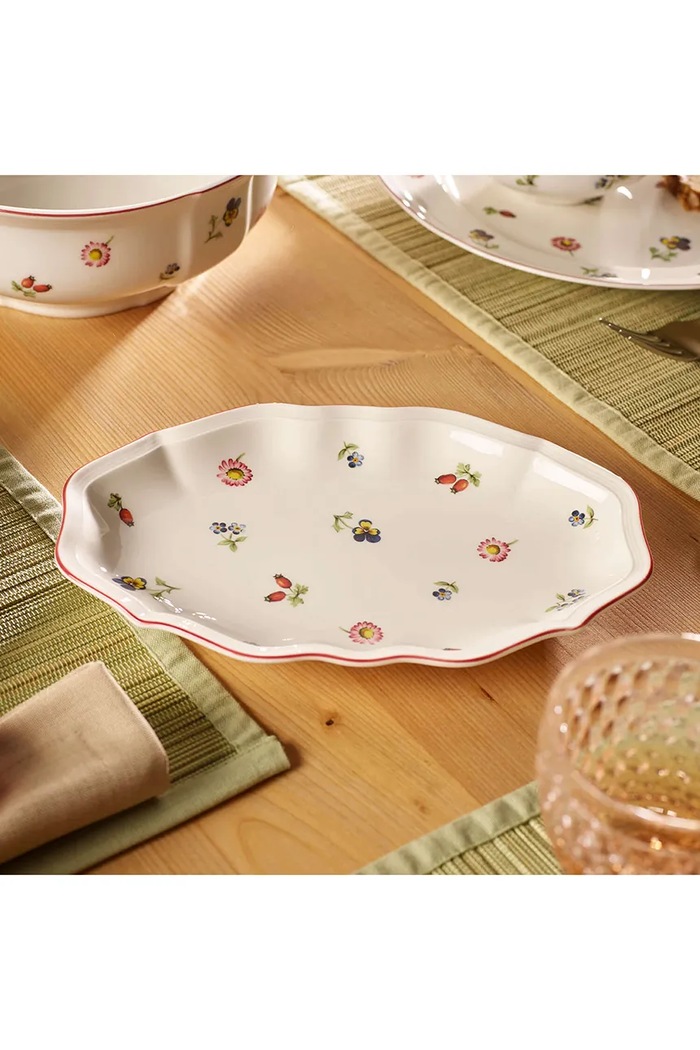 Кухня та бар Блюдо Villeroy & Boch Petit Fleur 24 cm 10.2395.3570 барвистий