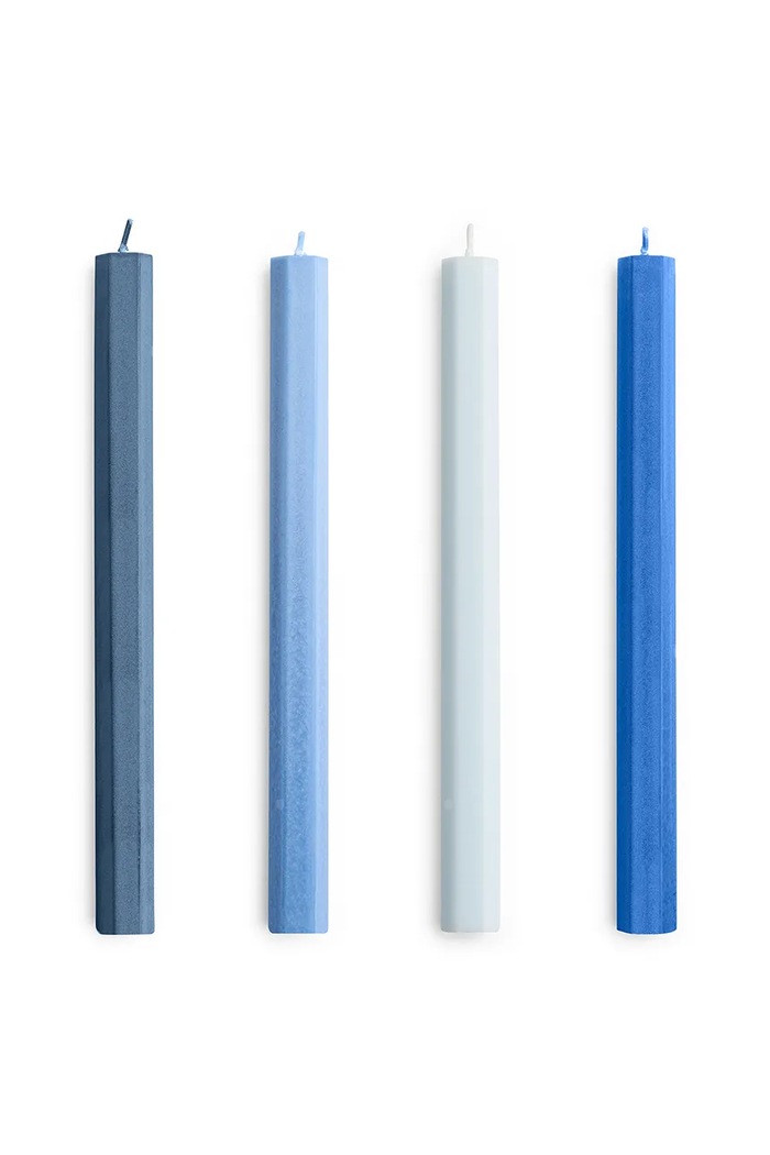 Sada sviečok HAY Hexagon Candle 2,2 x 24 cm 4-pak modrá AE730.F445