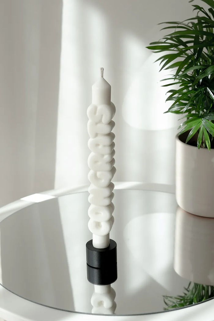 CandleHand lumânare decorativă Congrats 23 cm alb tp.con.white