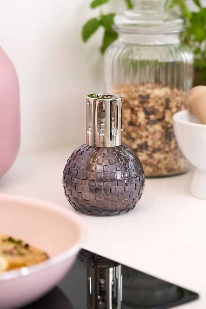 Dyfuzor 250 ml Maison Berger Paris 4886.. fioletowy