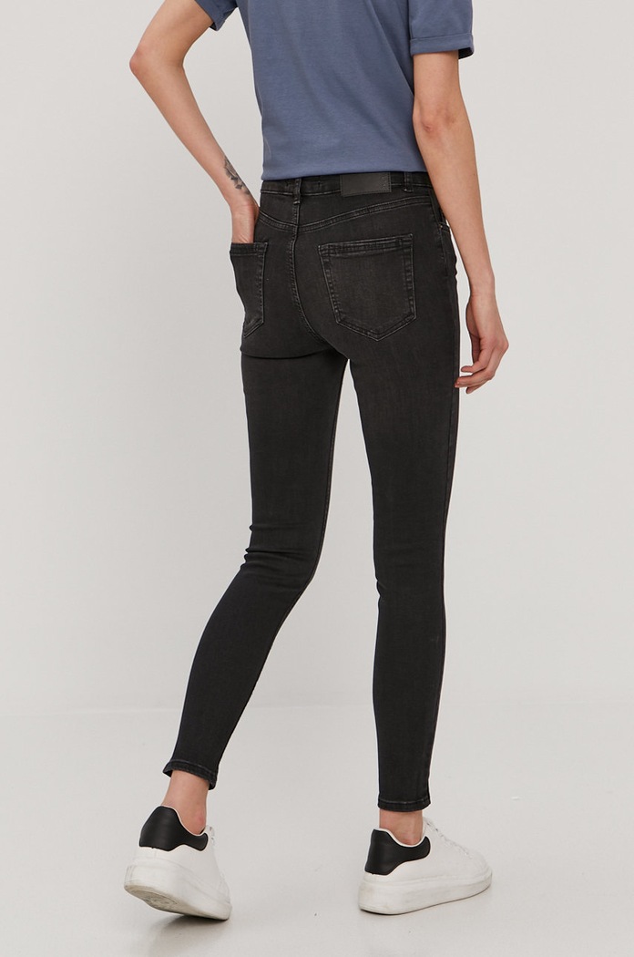 Odzież Pieces Jeansy 17103238 czarny