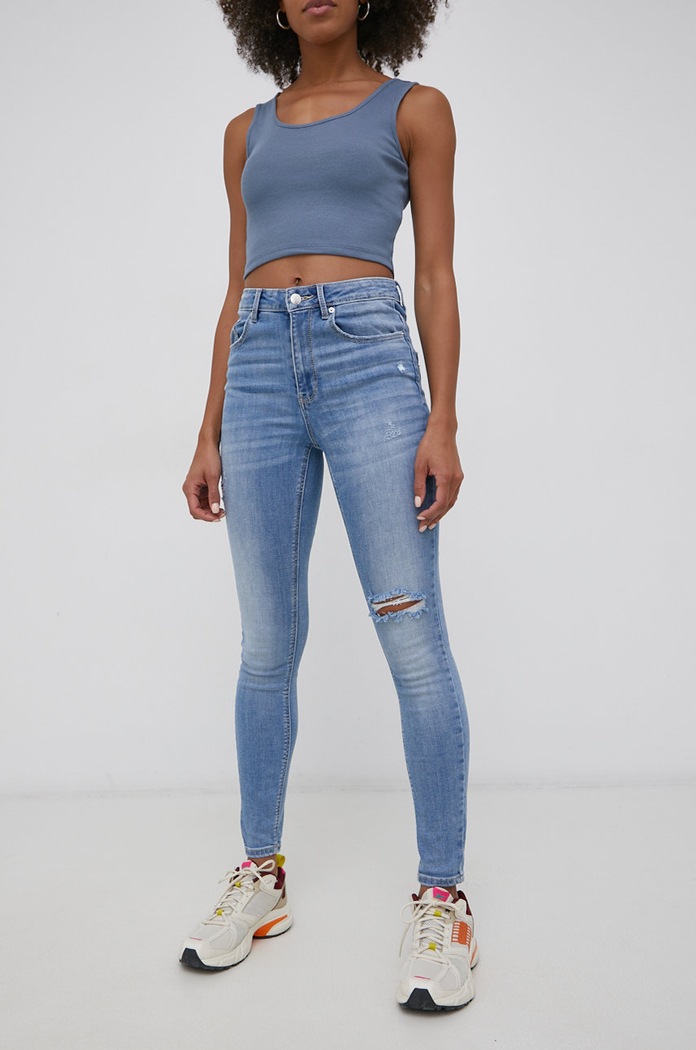 Vero Moda Jeansy niebieski 10259746.MediumBlue