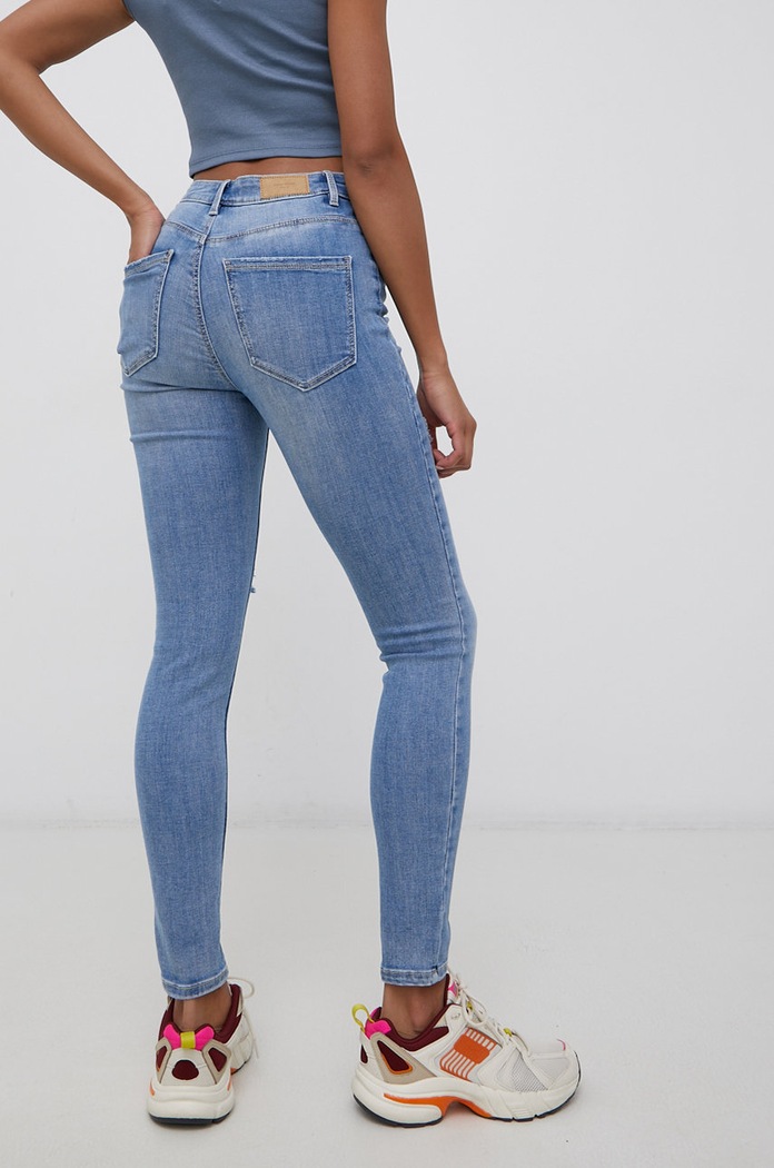 Odzież Vero Moda Jeansy 10259746.MediumBlue niebieski
