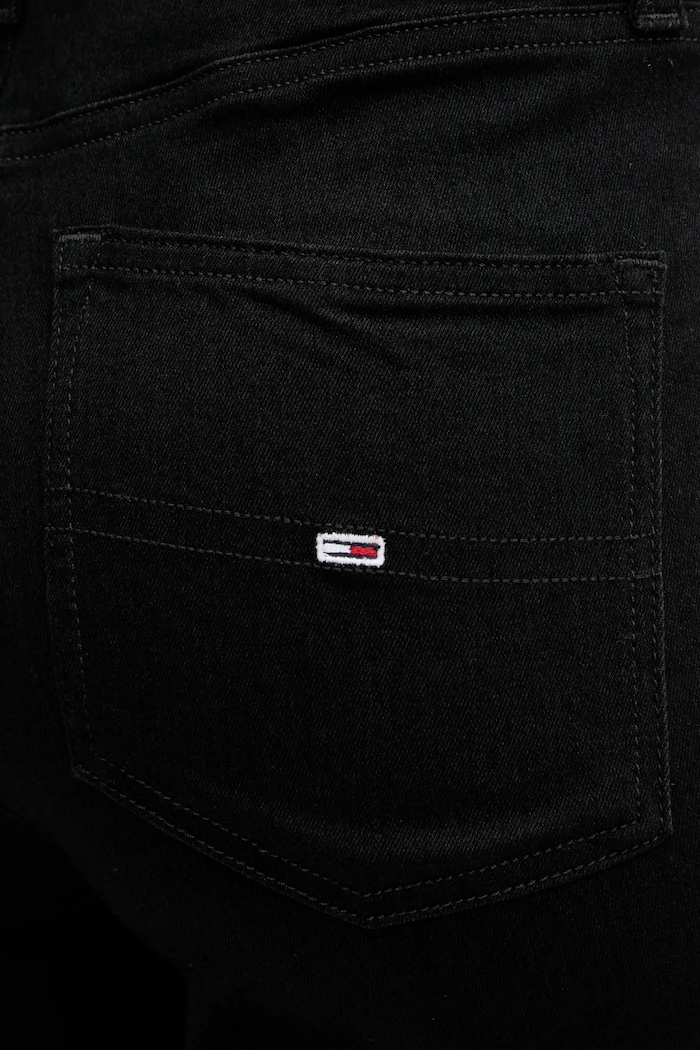 Kavbojke Tommy Jeans Tommy Jeans DW0DW19936.NOS črna