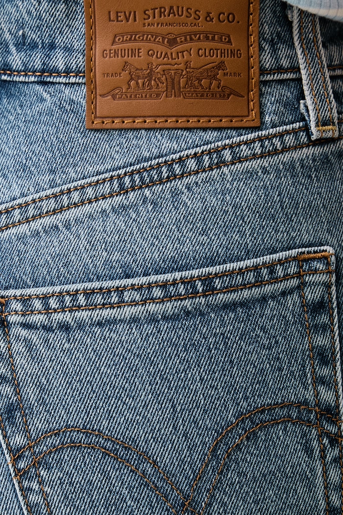 Blugi slim fit pentru femei 722 HIGH RISE SLIM Levi's 008MC albastru