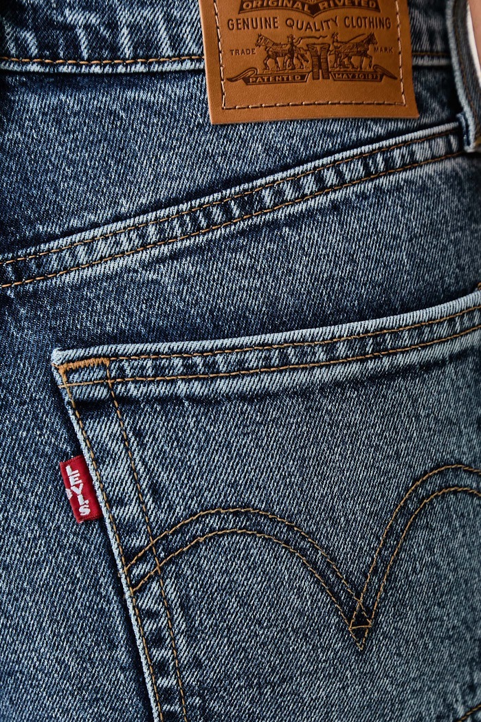 Jeansy flare damskie RIBCAGE FLARE H226 Levi's 0083R niebieski