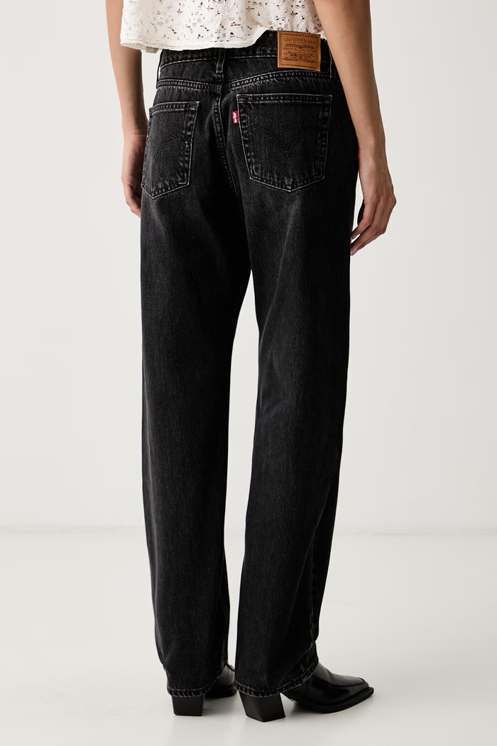 Ρούχα Levi's ίσια γυναικεία LOW STRAIGHT 0083P μαύρο