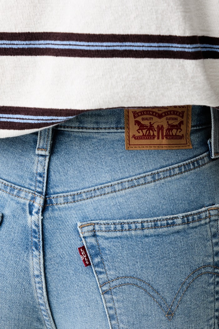 Levi's mom fit γυναικεία HIGH WAISTED MOM JEAN μπλε 26986