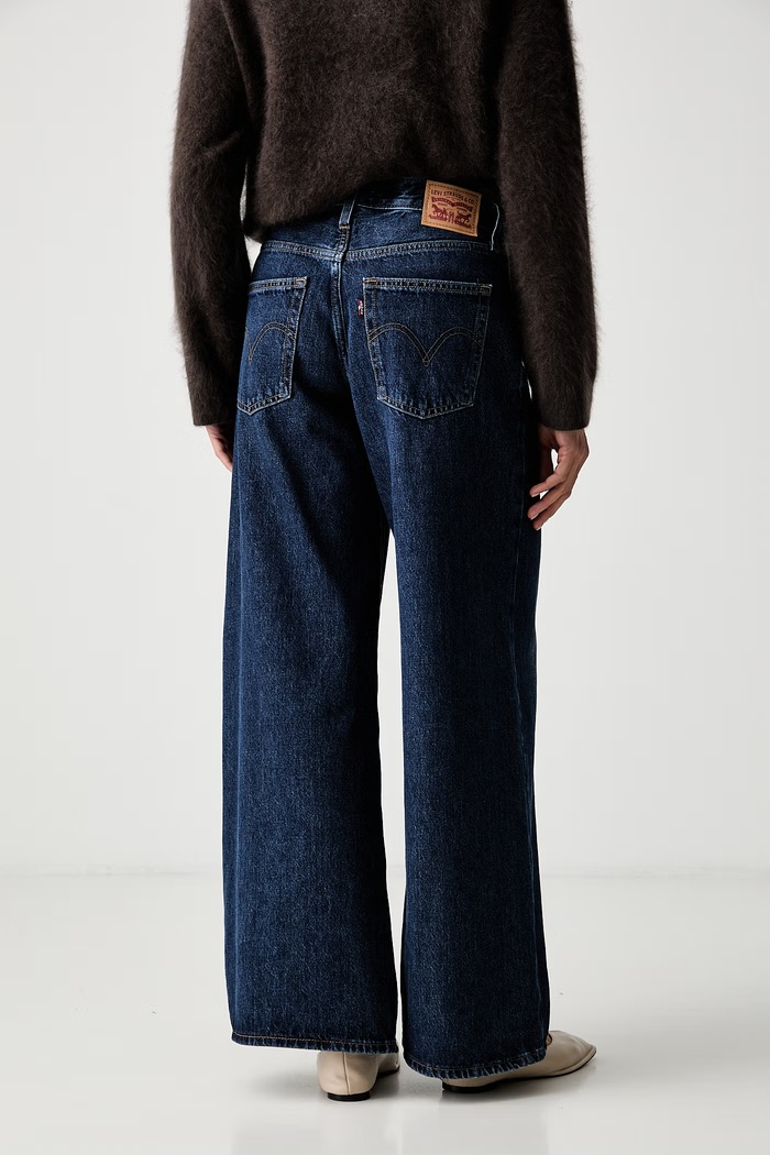 Дрехи Levi's дънки wide leg дамски MIDDY WIDE LEG 0081Z син