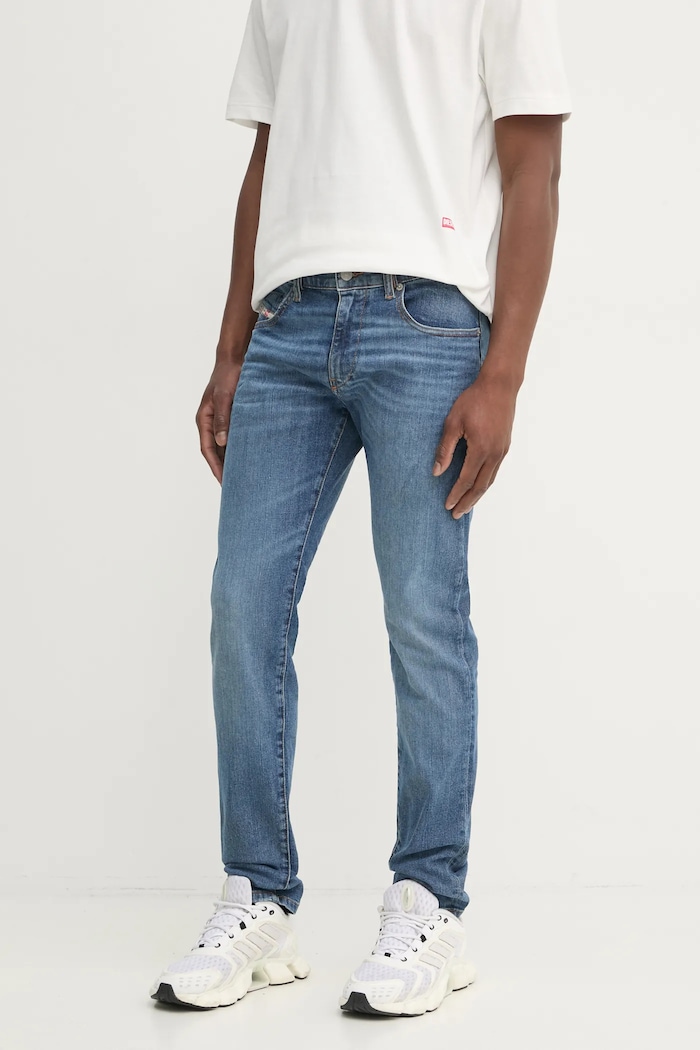 Diesel Džíny Diesel 2019 D-STRUKT L.32 TROUSERS modrá A03558.0KIAL
