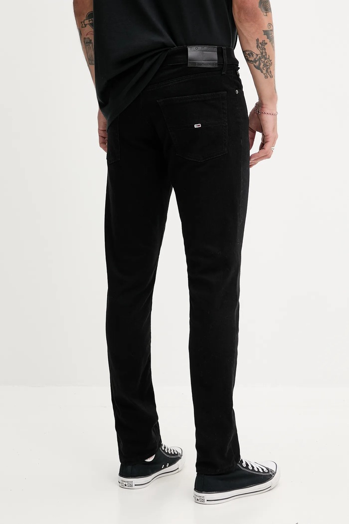 Odzież Tommy Jeans Jeansy DM0DM20707 czarny