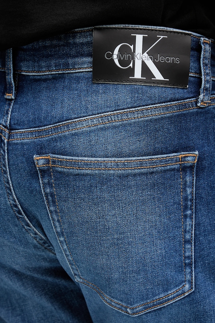 Τζιν παντελόνι Calvin Klein Jeans σκούρο μπλε J30J323691
