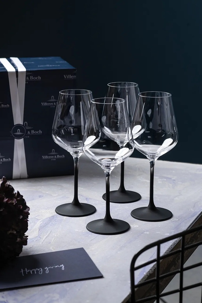 Set čaša za vino Villeroy & Boch Manufacture Rock 200 ml 4-pack 11.3798.8110 transparentna AA00