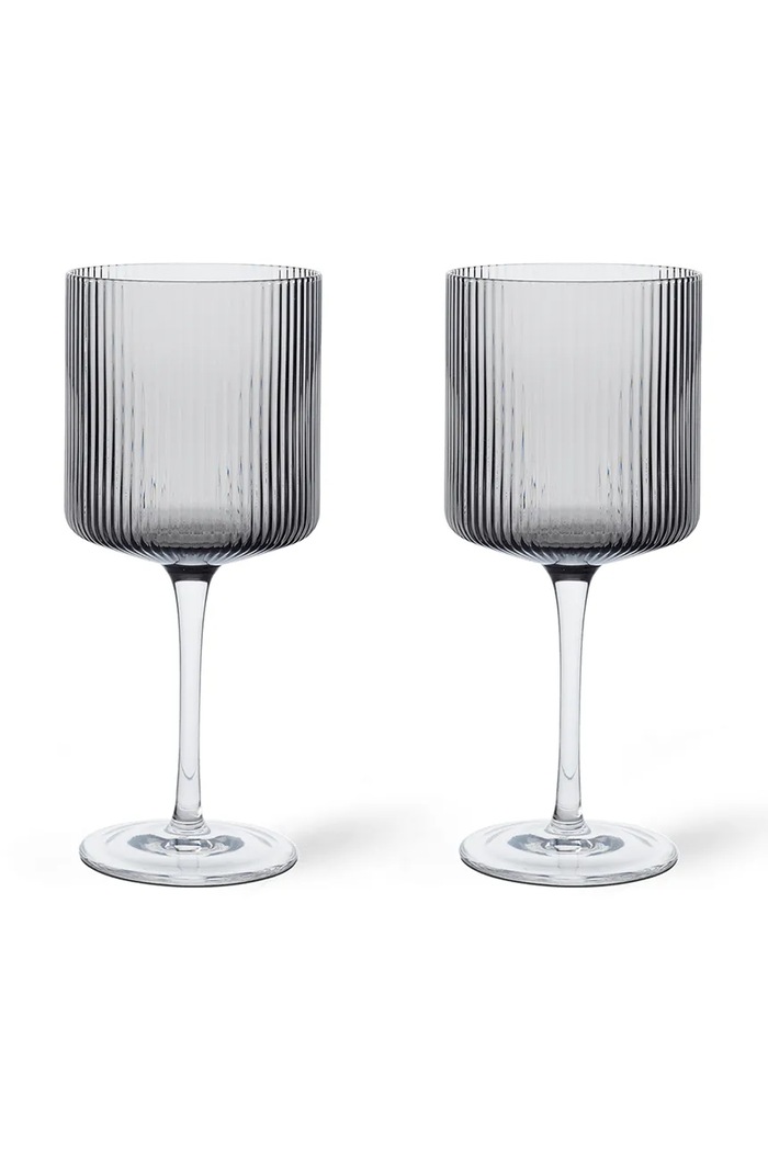 Σετ ποτηριών κρασιού ferm LIVING 325 ml 2-pack μαύρο 1104270092