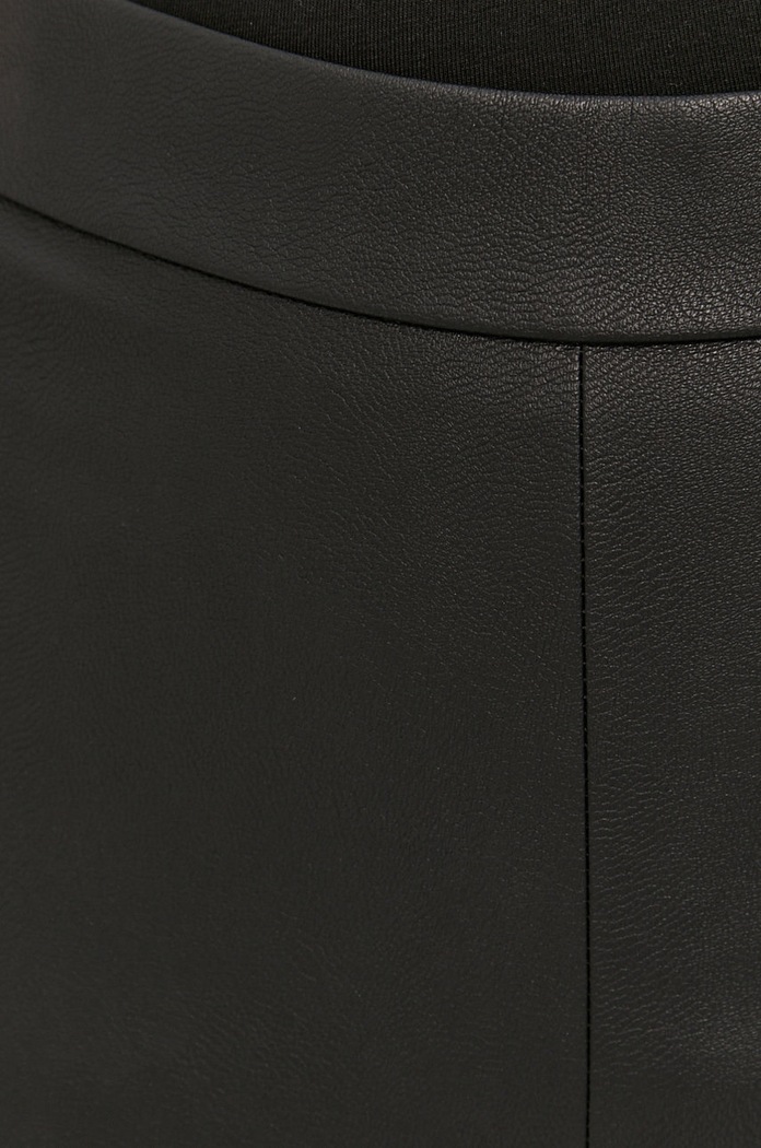 Vero Moda Spodnie czarny 10234231