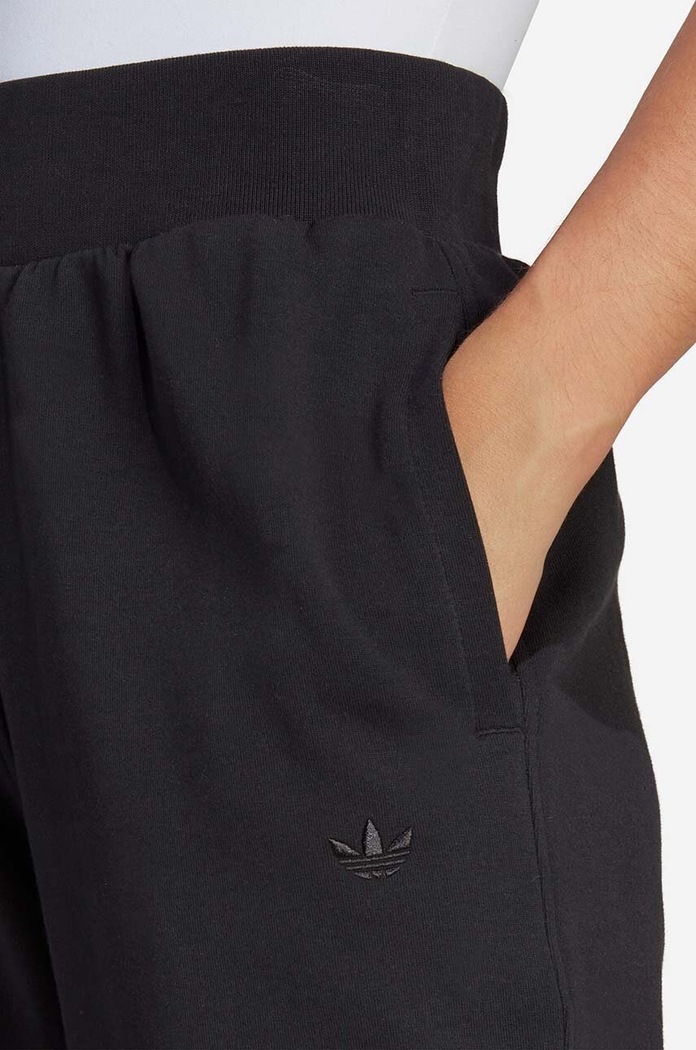 Clothing adidas trousers adidas Originals Ess Pants IC5257 IC5257 black