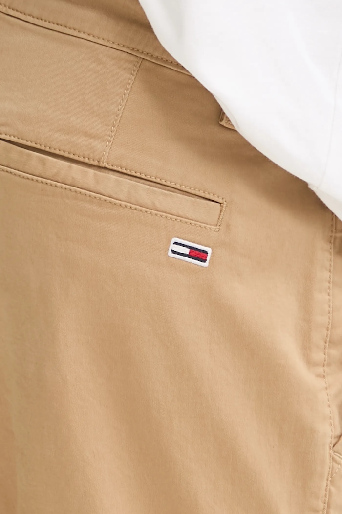 Tommy Jeans - Nadrág bézs DM0DM09595.NOS
