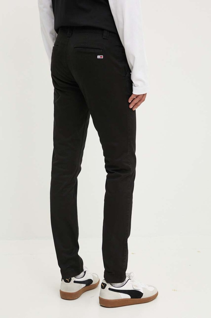 Oblečenie Nohavice Tommy Jeans DM0DM09595.NOS čierna