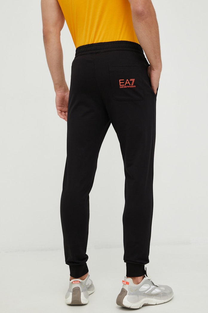 Дрехи Памучен спортен панталон EA7 Emporio Armani 8NPPC3.PJ05Z черен