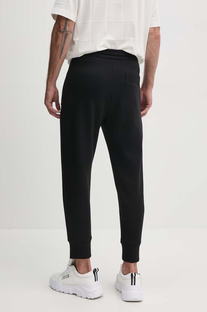 Oblečenie Nohavice Emporio Armani 8N1P92.1JHSZ.NOS čierna