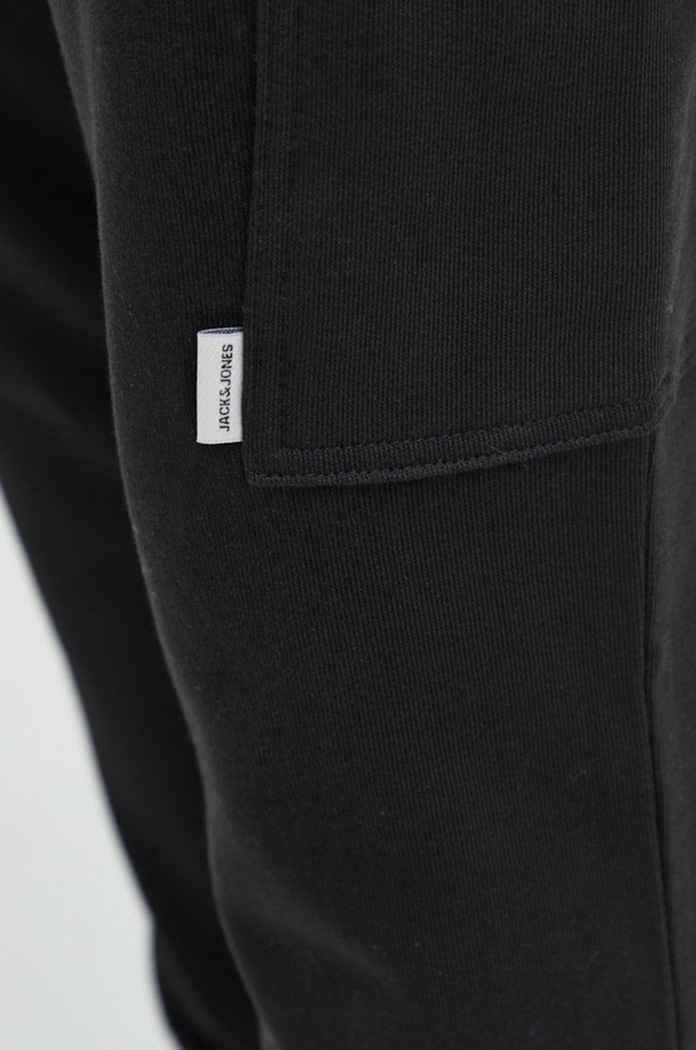 Jack & Jones spodnie dresowe czarny 12212170.Black
