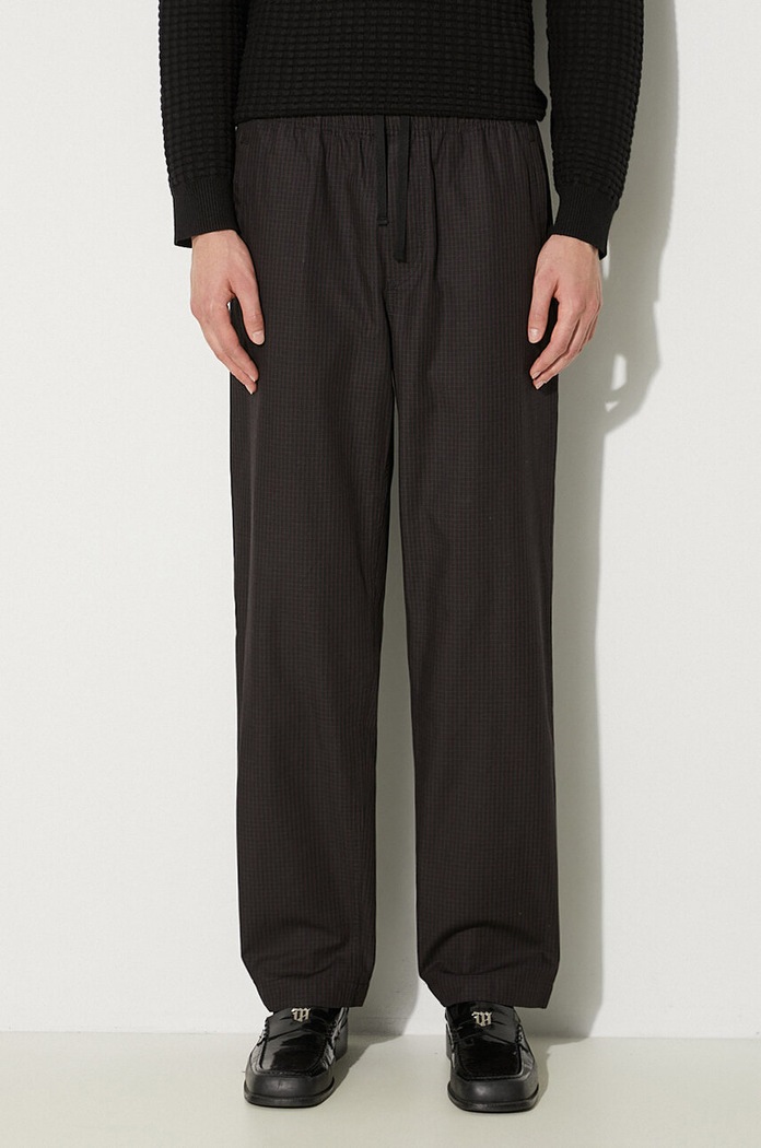 Wood Wood spodnie bawełniane Stanley Crispy Check Trousers wzorzyste czarny 12235008.5274