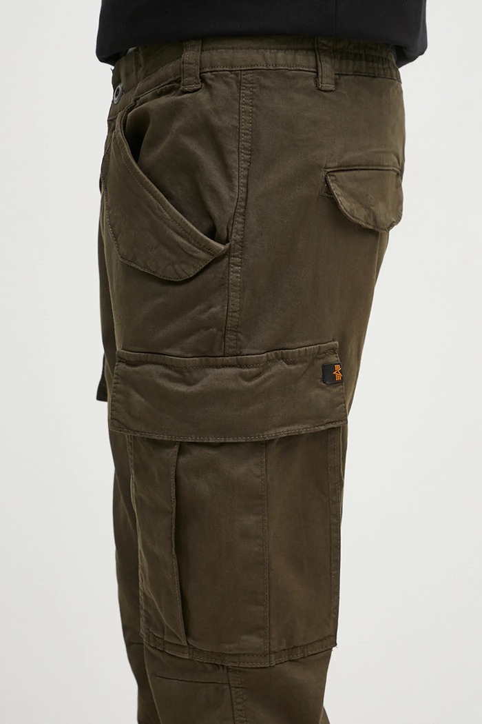 Παντελόνι Alpha Industries Spodnie Alpha Industries Alman Pant 188201 413 πράσινο 188201.413