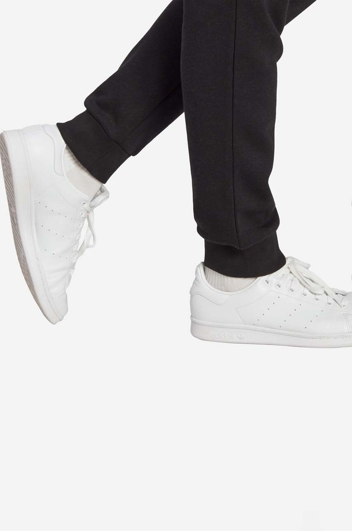 adidas joggers Essentials black HR8616