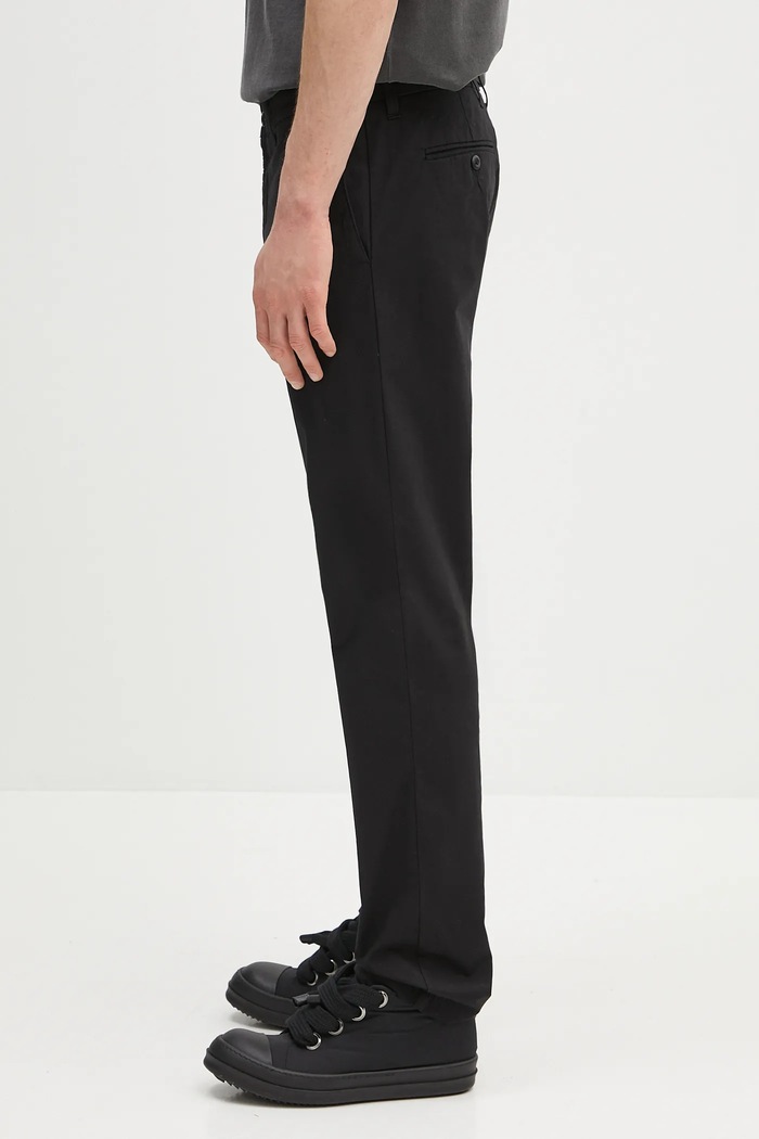 Carhartt WIP spodnie I027955 czarny AA00