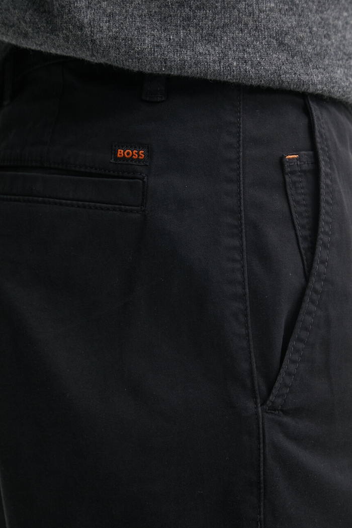 BOSS Orange spodnie Chino_tapered czarny 50510917